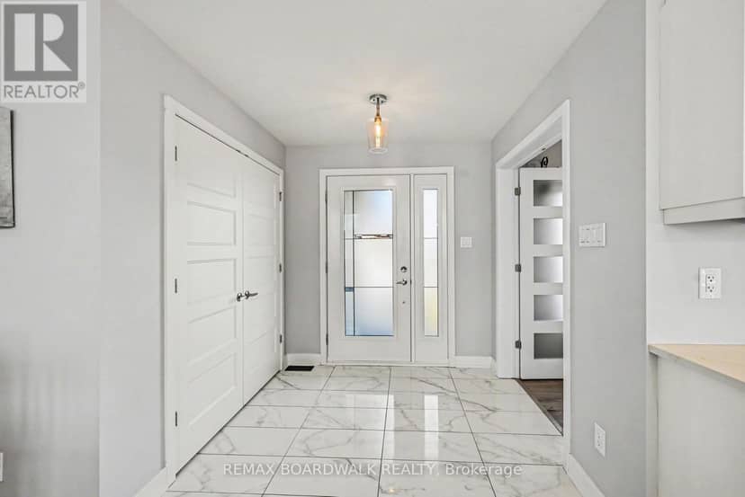 160 Hybrid Street — photo 4 of 40