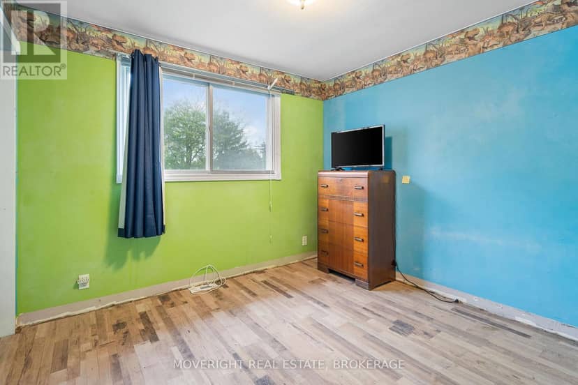 12 A Third Ave Louth Avenue — photo 28 of 40