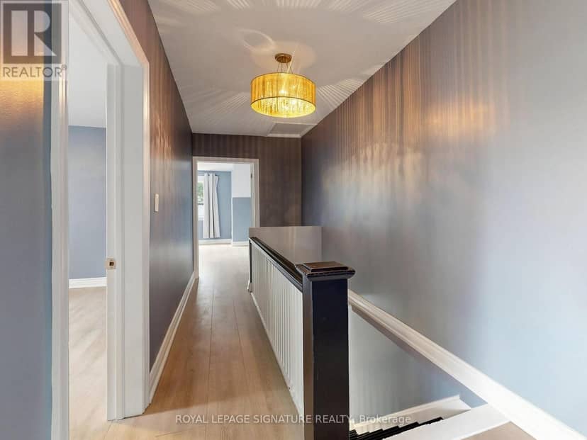 8 Harris Avenue — photo 23 of 40