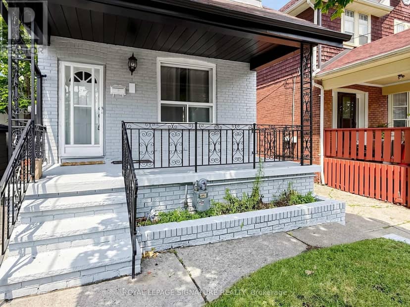 8 Harris Avenue — photo 3 of 40