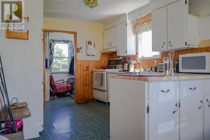 43 Main Road — photo 5 of 31