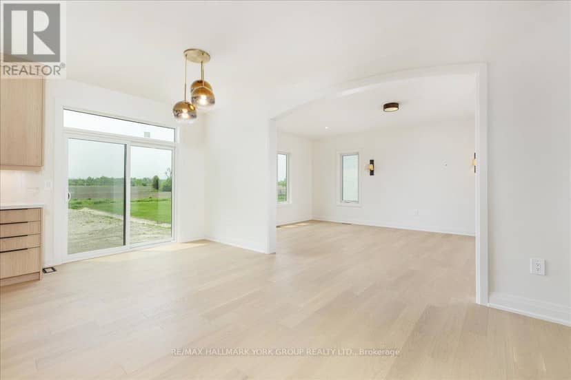 147 Lake Drive E — photo 16 of 40