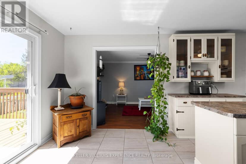 4 Campbell Avenue — photo 10 of 29