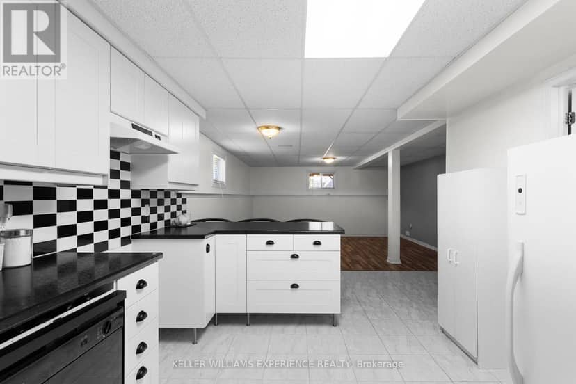 4 Campbell Avenue — photo 18 of 29