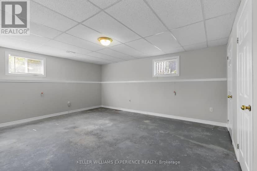 4 Campbell Avenue — photo 21 of 29