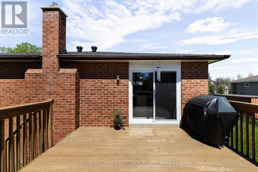 4 Campbell Avenue — photo 22 of 29