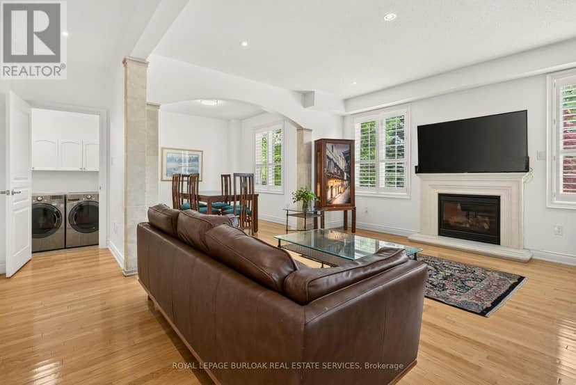 215 Burloak Drive — photo 18 of 40