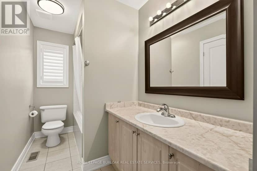 215 Burloak Drive — photo 32 of 40