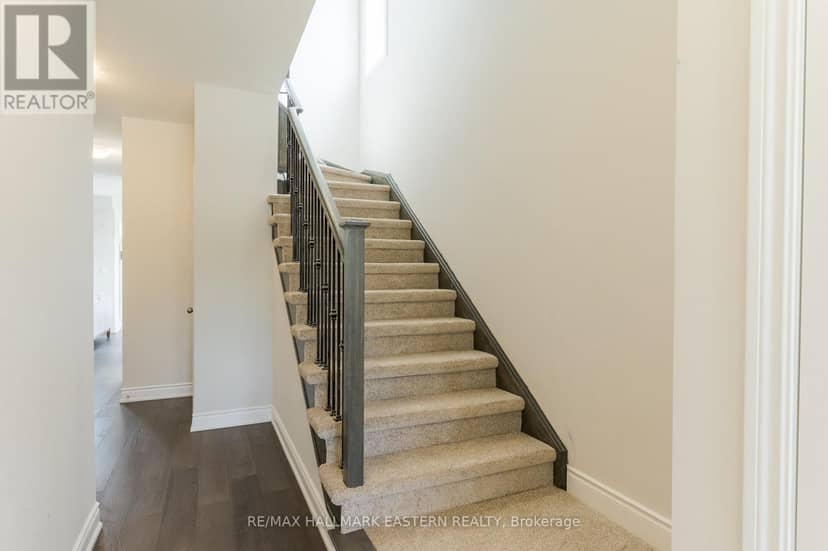 35 Coldbrook Drive — photo 3 of 35