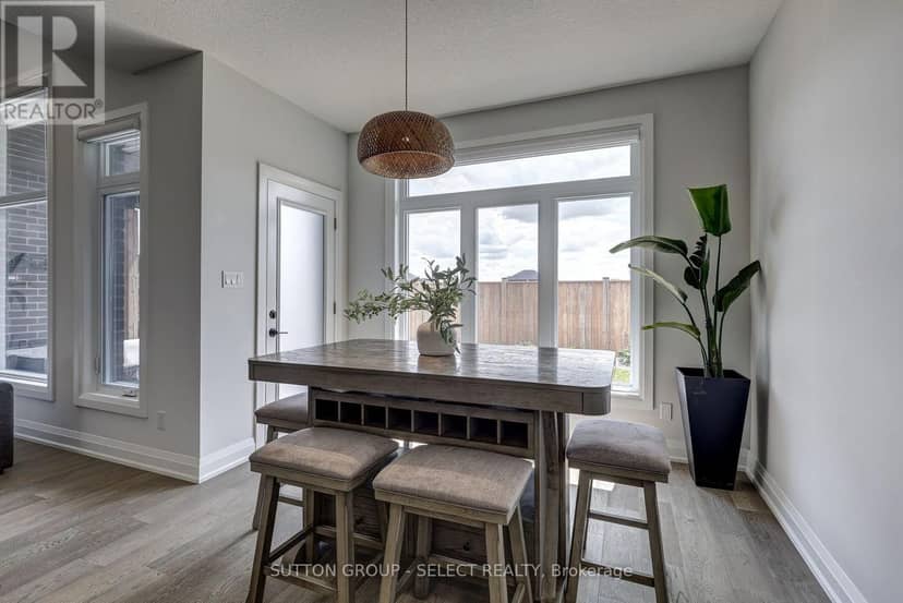 77 - 383 Daventry Way — photo 21 of 36
