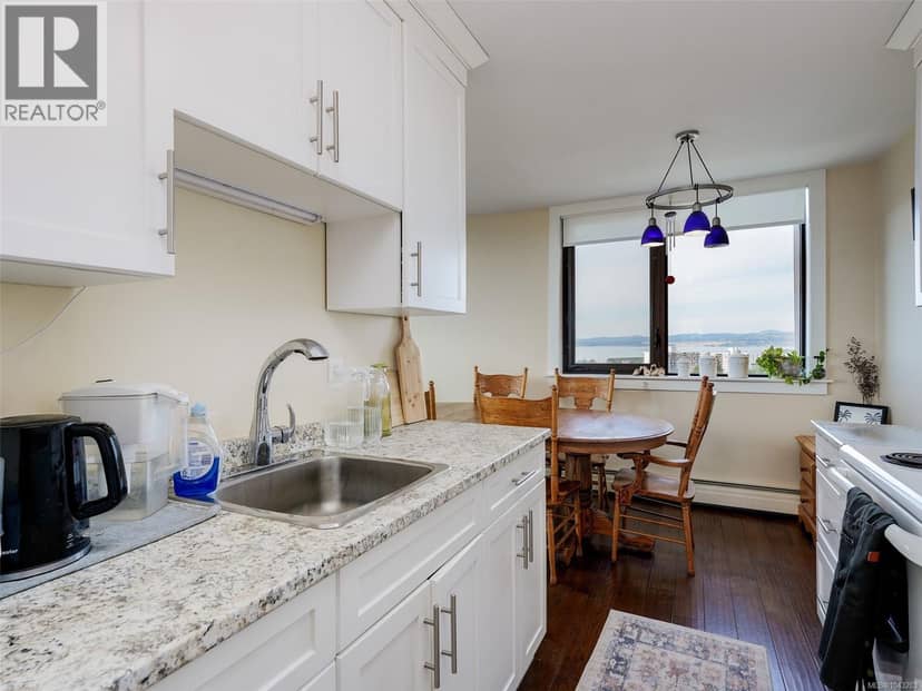 1810 647 Michigan St, Victoria, photo 7