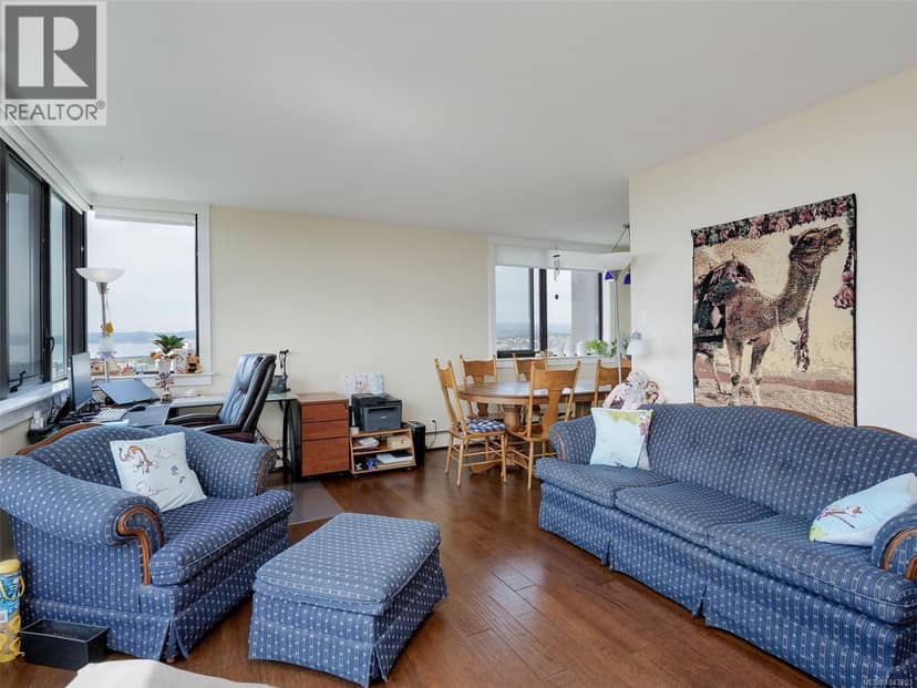 1810 647 Michigan St, Victoria, photo 3