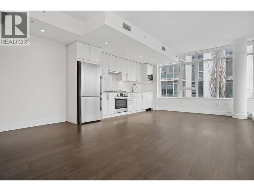 302 2455 KINGSWAY, Vancouver, photo 3