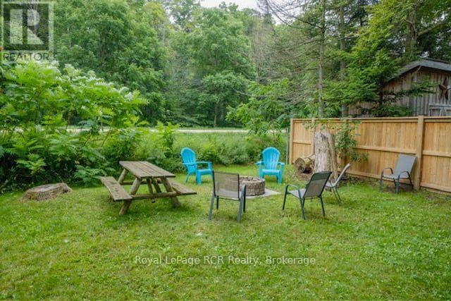 107 Seneca Street — photo 12 of 21