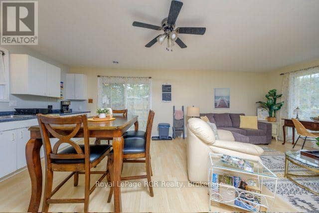107 Seneca Street — photo 8 of 21