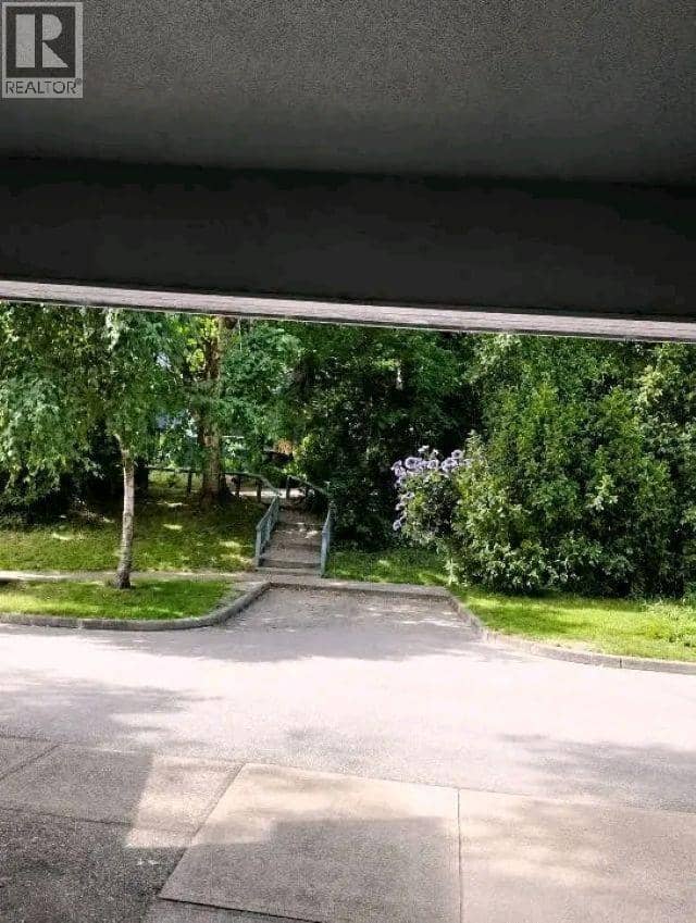 8354 VINEWOOD PLACE, Burnaby, photo 3
