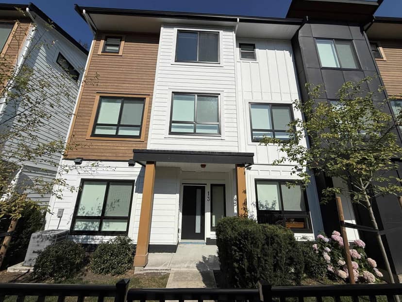 13 17538 100 AVENUE, Surrey, photo 5