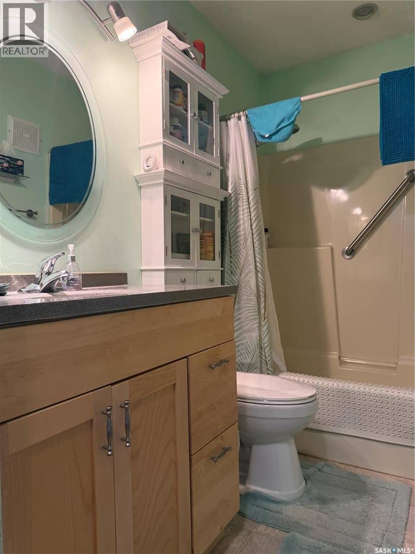 218 Rose STREET — photo 13 of 40