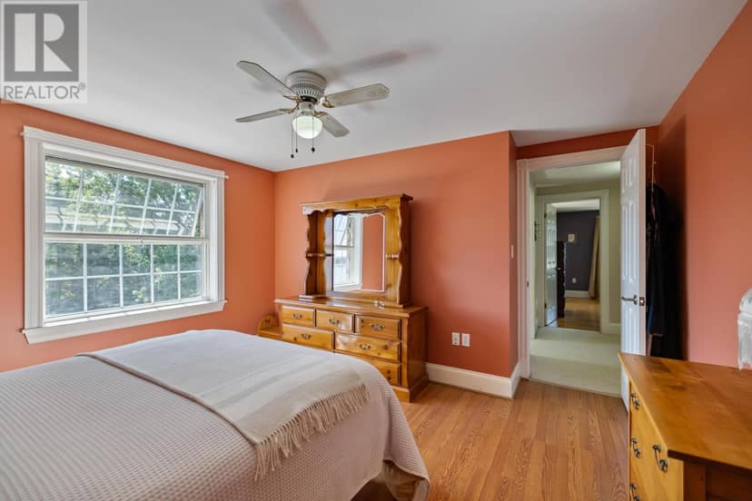 138 Cathy Drive — photo 36 of 40