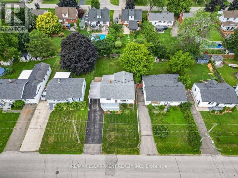 23 Lakeview Avenue — photo 31 of 34