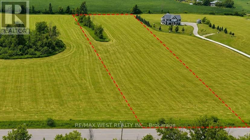 22 Sydenham Trail W — photo 1 of 2