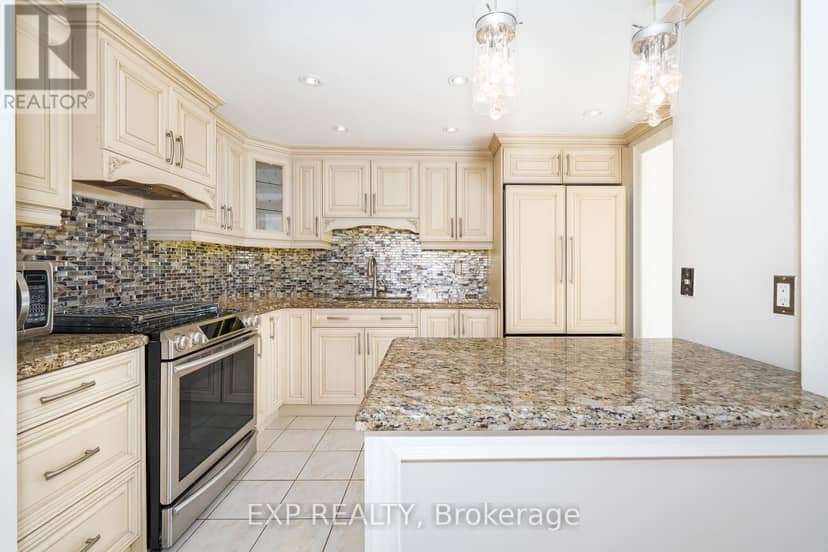 404 - 30 Harding Boulevard W — photo 17 of 40