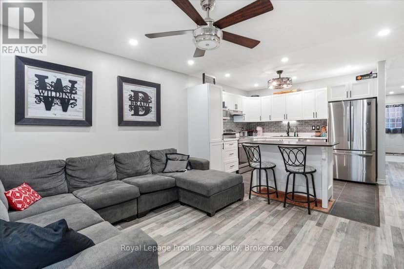 4 - 194 Haig Road — photo 5 of 23