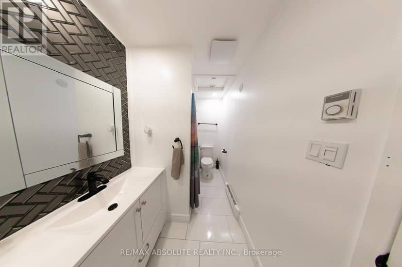 44 - 3415 Uplands Drive — photo 35 of 40