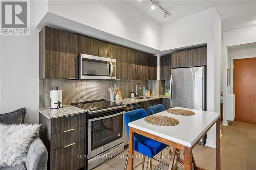 603 - 20 Shore Breeze Drive — photo 5 of 24