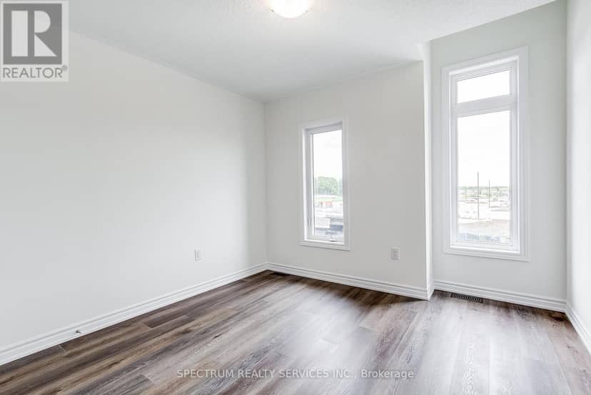 29 Strickland Avenue — photo 32 of 40