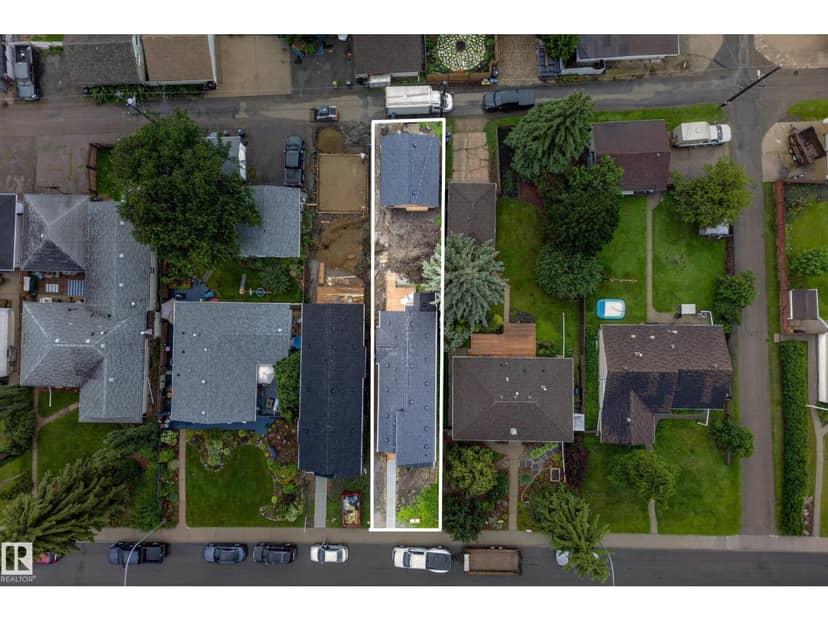 5604 105 AV NW, Edmonton, photo 2