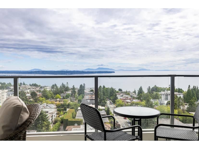 1406 1500 MARTIN STREET, White Rock