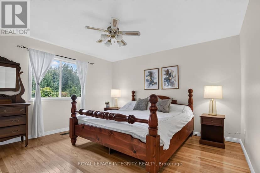 333 Charron Street — photo 14 of 40