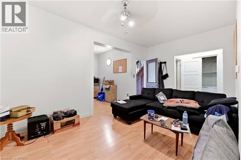 13 USHER Street — photo 7 of 33