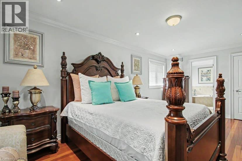 284 NORMANHURST Avenue — photo 30 of 40