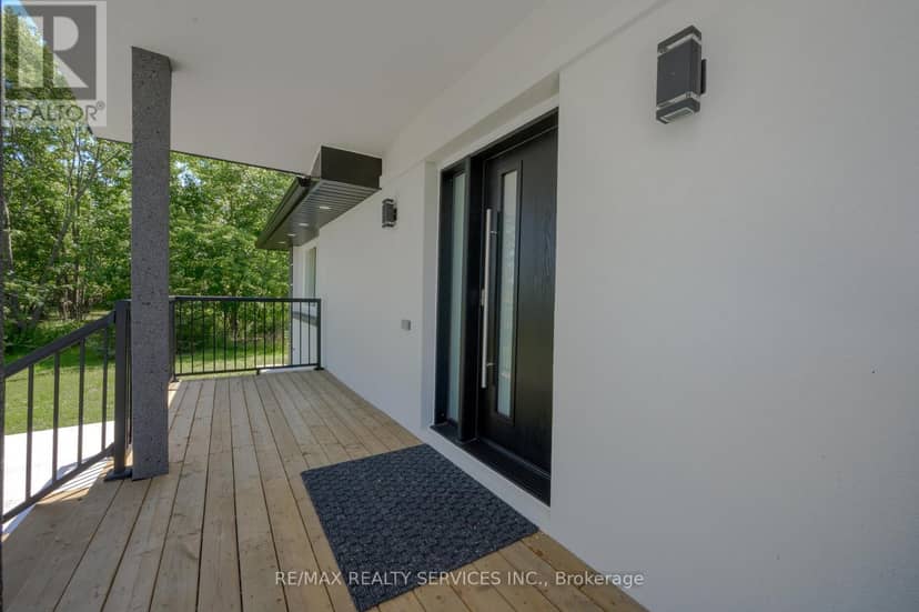 326 Mountain Road — photo 3 of 40