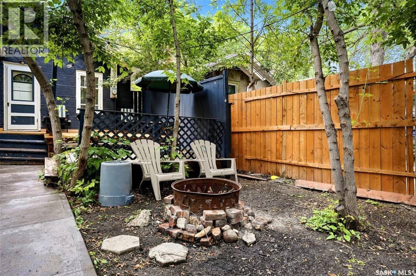 1555 Retallack STREET — photo 31 of 36