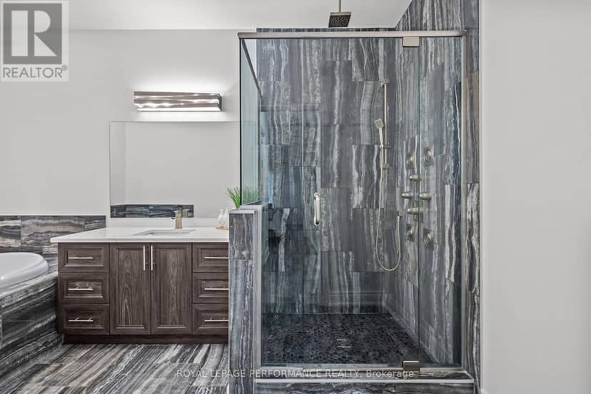 441 Bruges Street — photo 17 of 40