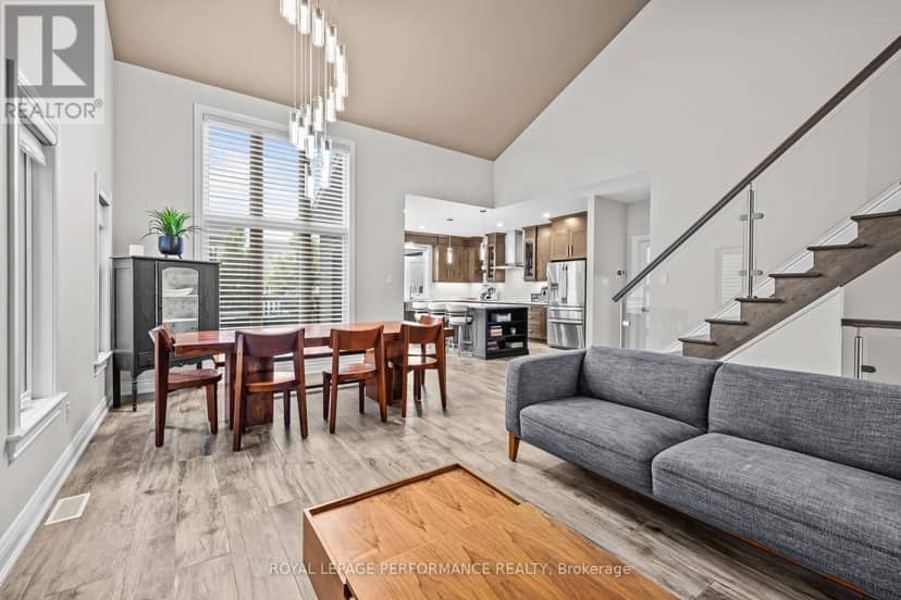 441 Bruges Street — photo 8 of 40