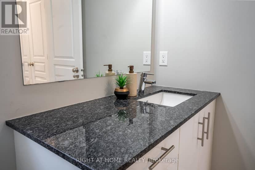 151 Cambie Road — photo 28 of 38