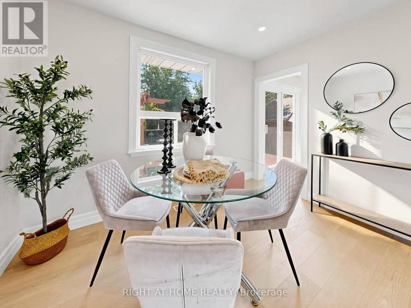 305 Pleasant Avenue — photo 11 of 40