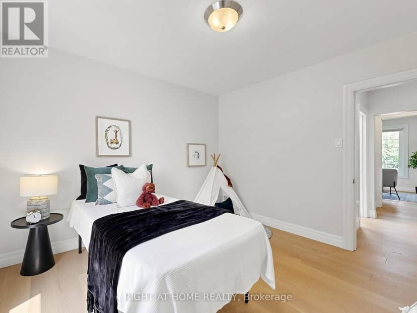305 Pleasant Avenue — photo 21 of 40