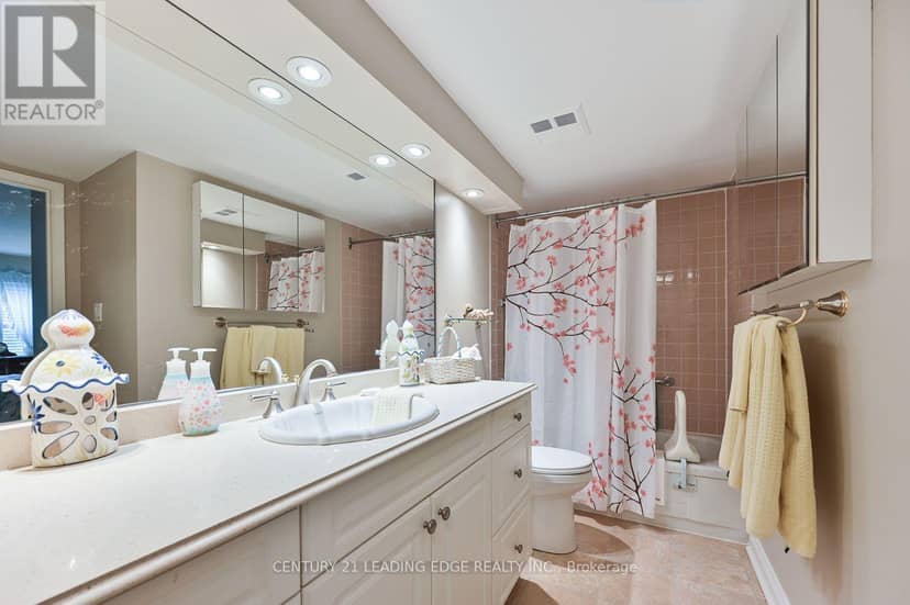 103 - 100 Anna Russell Way — photo 20 of 30