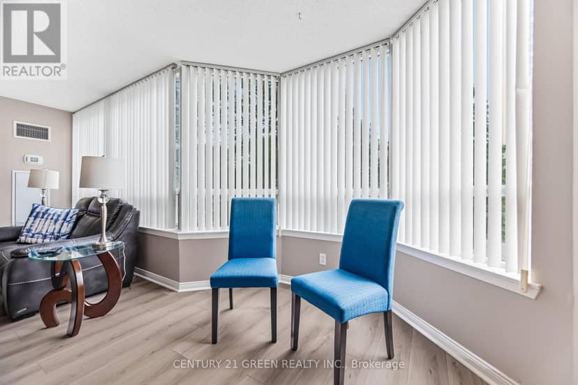 203 - 135 Hillcrest Avenue — photo 14 of 37