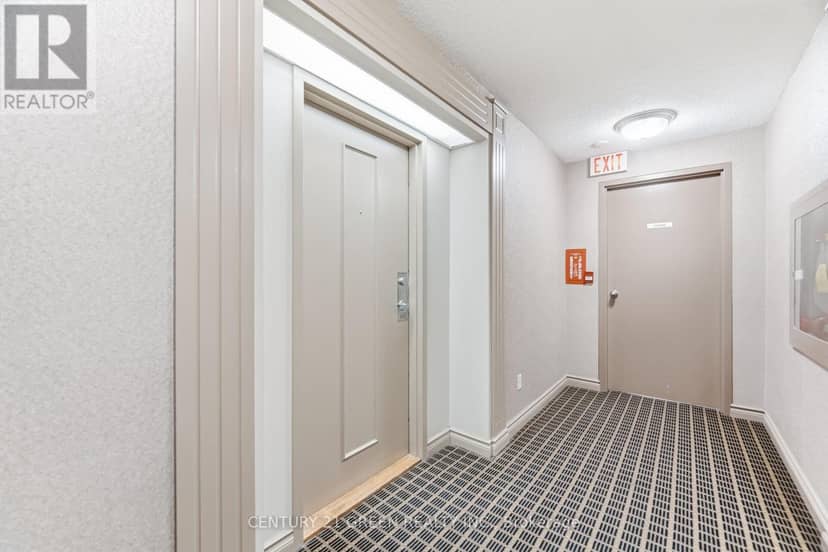203 - 135 Hillcrest Avenue — photo 6 of 37