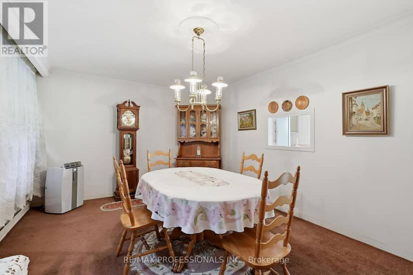 189 Edenbridge Drive — photo 9 of 40
