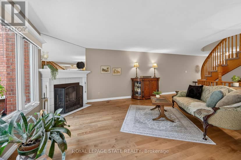 11 - 151 McNiven Road — photo 8 of 40