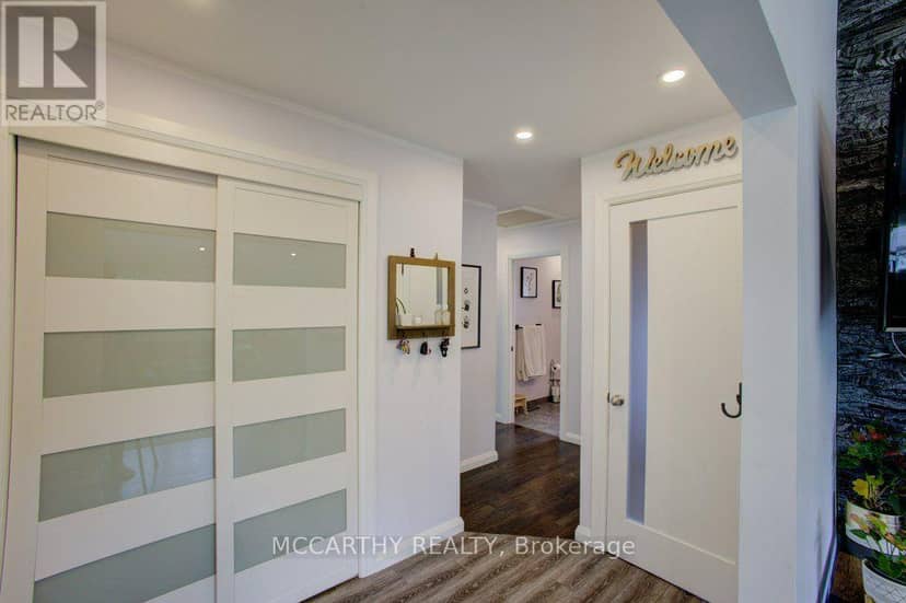 341 Victoria Street East Street E — photo 7 of 40