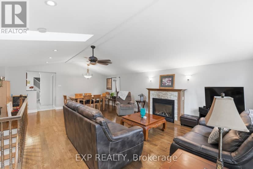 167 Bayswater Avenue — photo 14 of 39