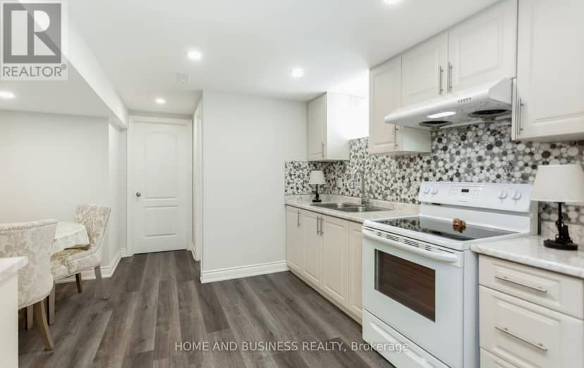1335 Mississauga Road — photo 31 of 40